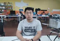 战术奏效！拜仁双翼齐飞压制维尼修斯整场无力还手！的简单介绍