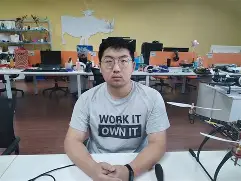 战术奏效！拜仁双翼齐飞压制维尼修斯整场无力还手！的简单介绍